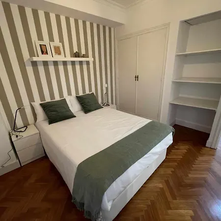 Apartamento Con Vistas Al Parque Del Retiro Madrid Exterior photo