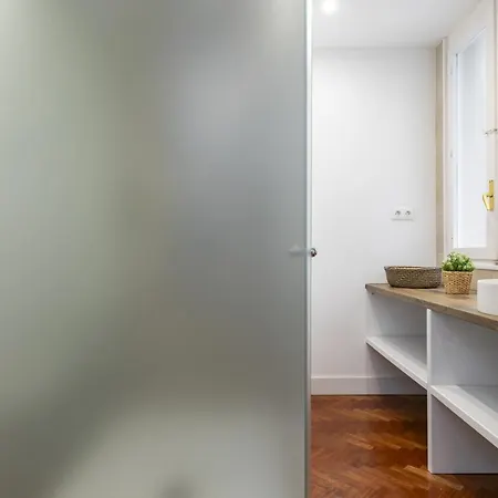Apartamento Con Vistas Al Parque Del Retiro Madrid Exterior photo
