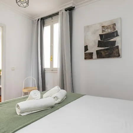 Apartamento Con Vistas Al Parque Del Retiro Madrid Exterior photo