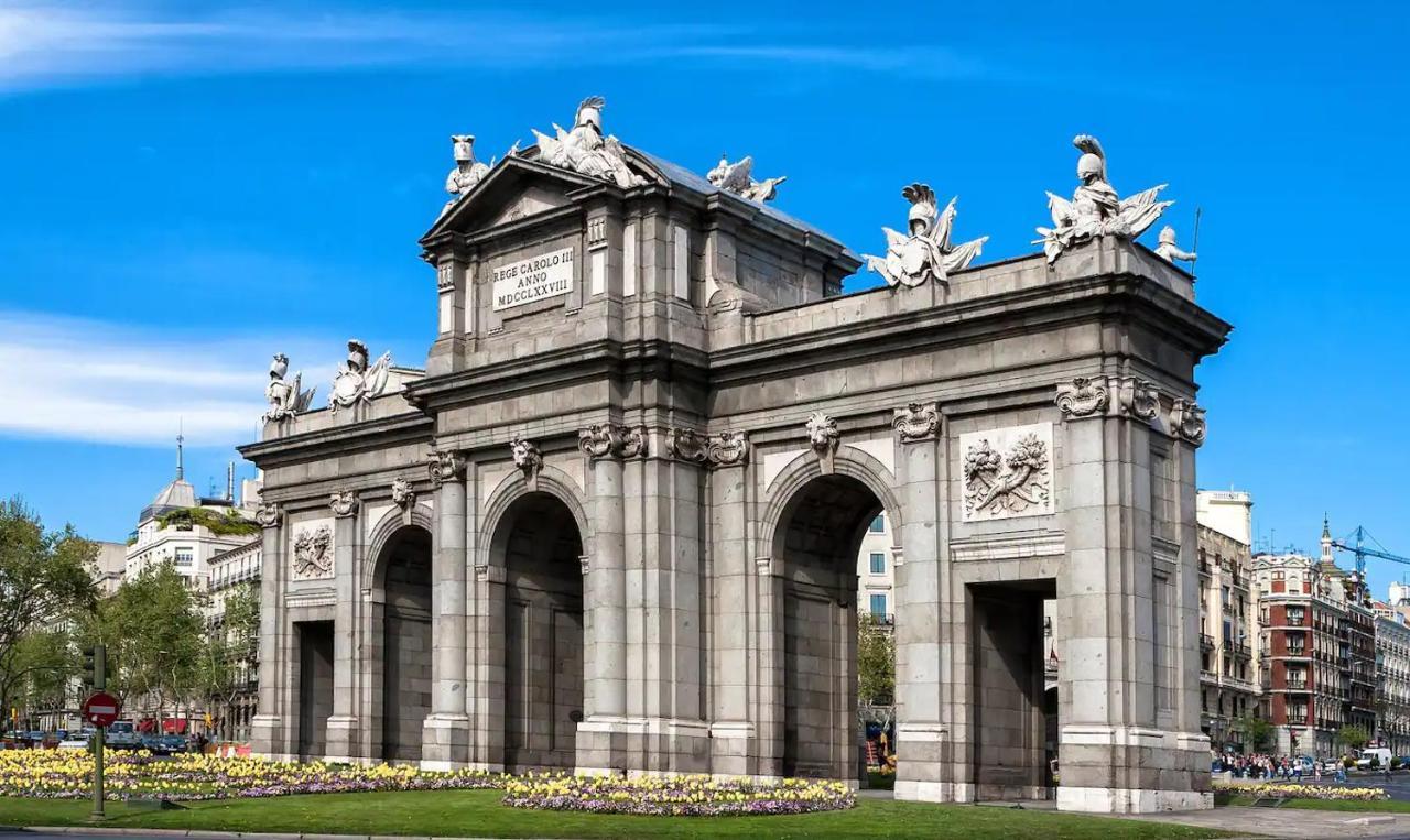 Con Vistas Al Parque Del Retiro Madrid